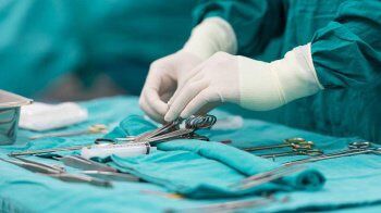Онкохирурги в Балашихе удалили у 20-летней пациентки опухоль яичника размером более 40 сантиметров новости балашихи 
