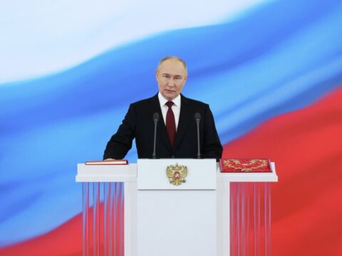 Владимира Путина с официальным вступлением в должность президента РФ поздравил глава Балашихи новости балашихи 